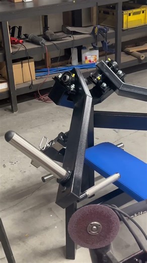 Brustpresse / Drückbankmaschine (1AXX) horizontal | FLAME SPORT