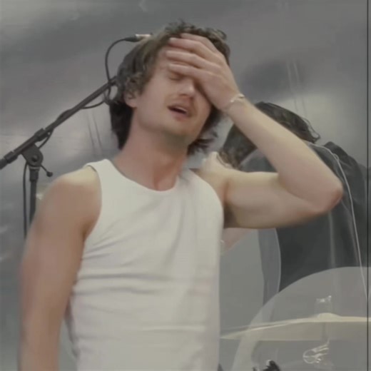 Hey so it’s my first Joe edit #joekeery #djo #edit #foryoupage❤️❤️ #steveharrington @Djo Joseph Keery , Joe Keery , Djo edit stranger things Steve Harrington