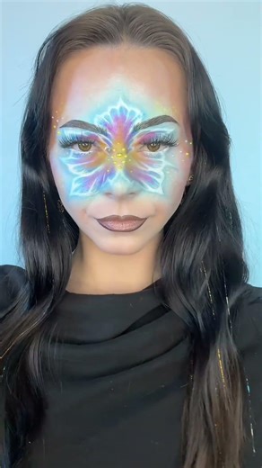 Glowy Makeup IB: @muamason #creativemakeup #makeuptransformation #makeuptransition #makeuptrends