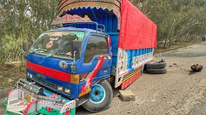 2.7M views · 10K reactions | Heavy Duty Truck Broken Rear Axle Tube Repair #mechanic #rebuild #workshop #skills #machinery #technology | PAK_AutoWheels | Facebook