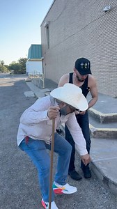 Por andar de Gandalla @gerrardhg11 | Yona West Texas