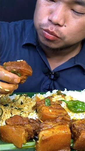 #asmreating Spicy🥵🥵 Curry with rice #food #eatingchallenge #viralfood #asmr #eatingshow #mukbang