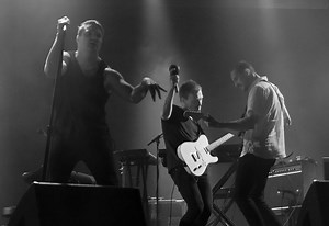 Cold War Kids reveal new short tour documentary