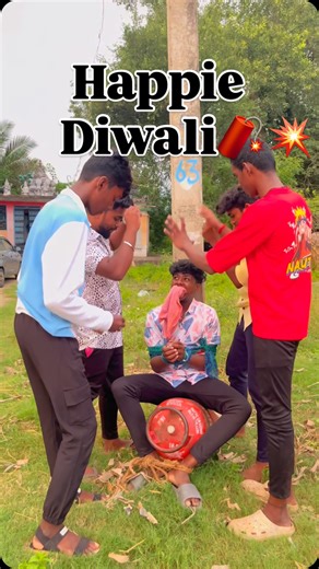 ⇝ Sakthi ♥︎ on Instagram: "Happie Diwali Prans 💥🧨 @smiley_sakthi03 #smileysakthi #diwali"