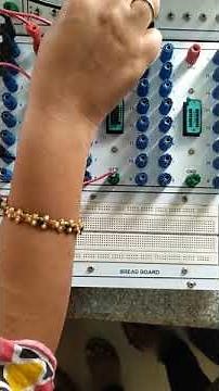 ADE Lab Sessions|Experiment No.4 | 4.b) Half Subtractor