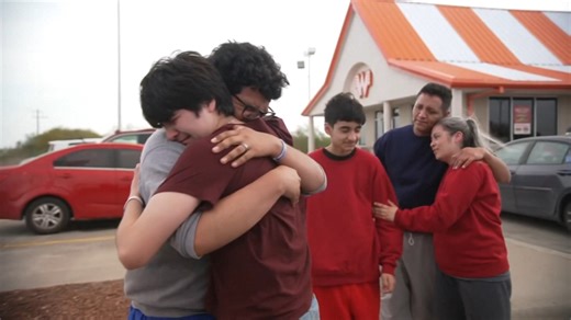 Two teen brothers in Texas mariachi band are released from ICE custody amid bipartisan criticism