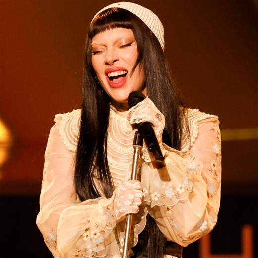 Lady Gaga’s Blue Hair Transformation Proves She’s Back on the Edge of Glory