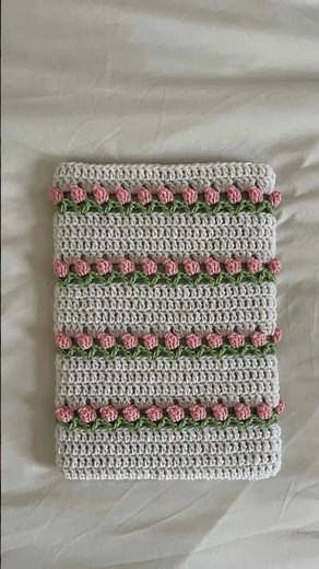 5 Genius Ways to Crochet a Book Cover