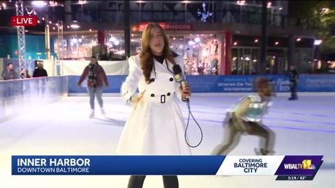 Ice Rink opens at Baltimore's Inner Harbor