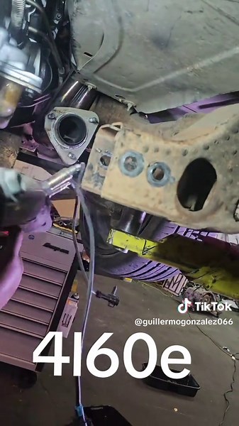 Exploring the 4L60E Transmission for Chevrolet Vehicles