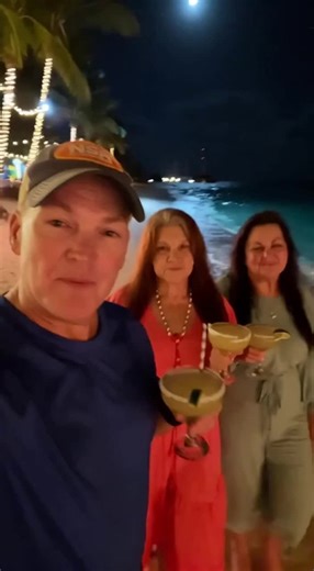 GOODNIGHT Y'ALL HAPPY Valentine's Day y'all #djscrew👑 #zayzaysnation # #fypシ゚viral #happyvalentinesday #FEBURARY @Brenda🌻🌞🌻 @Queen Mommy Texas Tornado