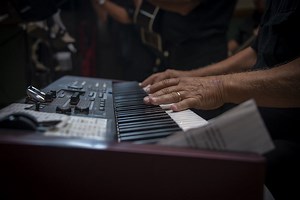 Music Theory: The 7 Music Modes Explained (With Examples)