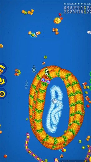 Sweet on the outside, venom in the vibe!! 🤯🐍☠️#snakezone #wormszone #shortsfeed #foryou