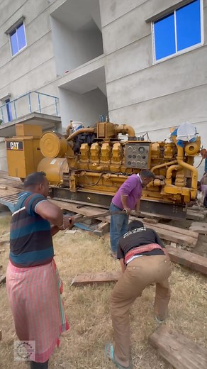 Moving the powerhouse that keeps everything running. Precision logistics. Zero compromise. 🛠️⚙️ #caterpillar #G3516 #heavyequipment #thegasengine #viralreels | The Gas Engine