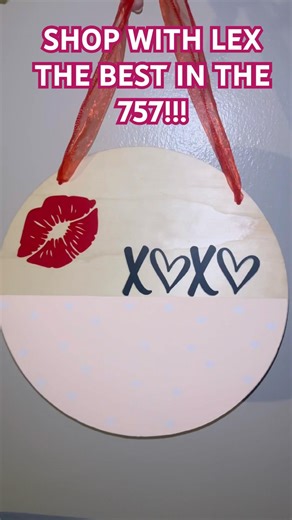 Custom Door Sign | Valentine’s Day ♥️ ‪@Cricut‬ #shortsviral #diy #customcraftsbylex #follow ✨