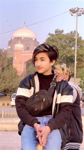 Baba G from Multan: Unique Perspectives and Local Culture