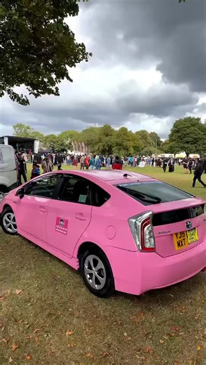 Empowering Women: Safety Tips for Private Hired Drivers