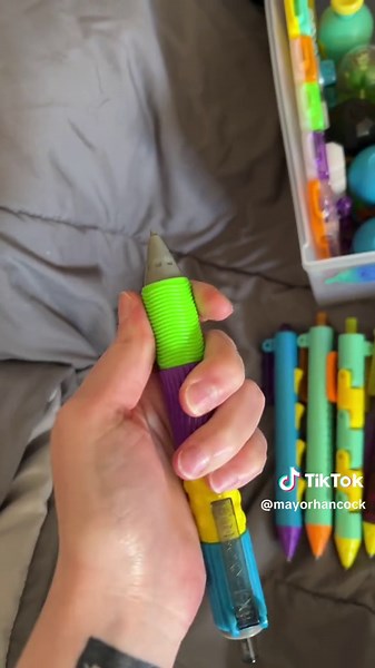 Organizing Fidget Toys with Sensory Effects | Pens Collection