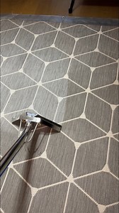 Nettoyage de tous vos textiles ✨🛋️💺🚗🛏️🧼 • Machine professionnelle performante pour arriver à bout de 95% des tâches 🤩 • Séchage en quelques heures seulement quel que soit la saison 💨 • Différents produits pour tous types de tâches 🫧 • Aspiration, brossage, désinfection par vapeur, pulvérisation du produit, rinçage et séchage par injection/extraction 💧PRO CLEAN vous propose un nettoyage pour vos : - Canapés, tapis, moquette, matelas, sièges de voiture, etc. Quel que soit la surface ! ✨- 