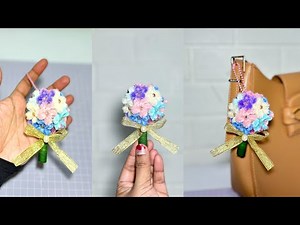 💐Fuzzy Wire Flower Bouquet Mini - Pipe Cleaner Flower Keychain