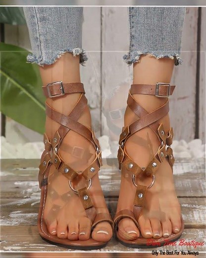 Studded Toe Loop Flat Sandals