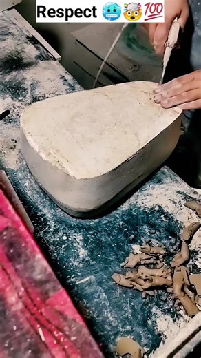 Creating Unique Molds: Epic Workshop Techniques