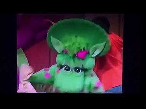 Barney Live In New York City London Bridge