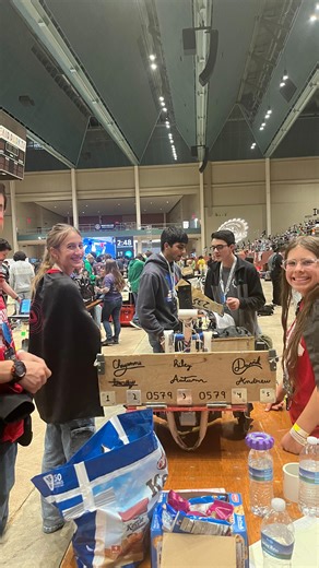 R4 Creating on Instagram: "We’ve been having the BEST time at the @bestrobotics @besttexrobotics competition! #competitiverobotics #robotics #bestrobotics #factoids2025 #r4creating #roboticsteam"