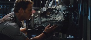 Tons Of New Footage In Latest 'Jurassic World' Featurette - SlashFilm