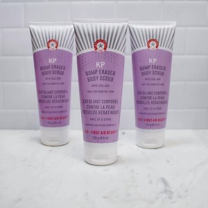 Skin that feels exceptionally smooth. Sweep away dry, rough bumps! | First Aid Beauty