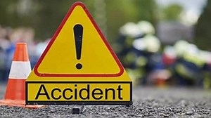 Maharashtra: Two Killed, 26 Injured As Truck Collides with Private Bus After Tyre Burst In Washim District