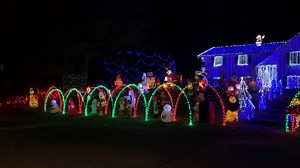 What a gorgeous display this is! These folks in Pelham have been putting together for years. It looks awesome, well done! https://bit.ly/32eBg1b | WMUR-TV