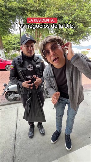 Por qué es así .!! 😒 @Domo Market #humor #laresidenta #urbanizacion | domo