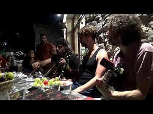 ΤΟΥ ΛΙΒΥΚΟΥ ΤΟ ΠΕΛΑΓΟΣ - ΟΙ ΧΑΪΝΗΔΕΣ ΣΤΟ ΑΓΡΟΤΙΚΟ ΔΙΣΚΟΠΩΛΕΙΟ