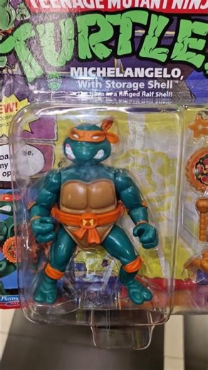 TMNT Michelangelo with storage shell figure