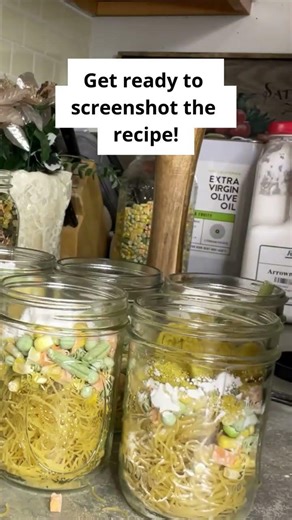 Ramen Noodle Soup in a Jar!