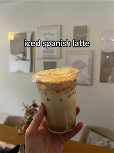 How to Make an Iced Spanish Latte at Home