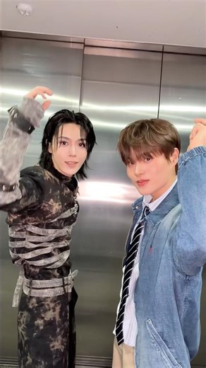 다 모르겠고 일단 #BOTTOMS_UP 🥂 with #ALL_H_OURS #MINJE 님