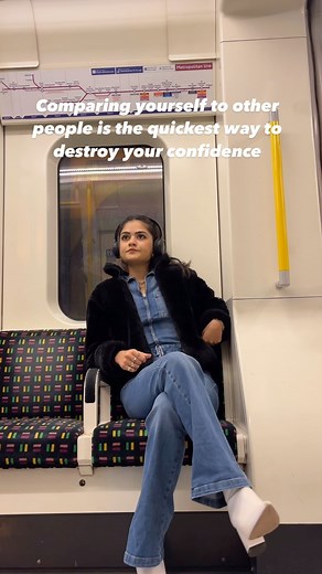 Maya Raichoora on Instagram: "I really used to struggle with comparison - other people’s lives - relationships/jobs/things It made me feel insecure and not good enough. Until I started doing these things👇🏽 1. Practice gratitude every day - small things, big things, weird things. Saying thank you is so powerful. It brings us to the present and helps us focus on what we have. 2. I practice visualisation everyday This keeps me focused on my own goals and life. It’s easy to get distracted by what 