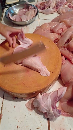 Super fast way to cutting chicken#cuttingskills#cuttingchicken#butcher