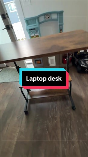 If you need a good working desk, specially one that’s portable. Check out this portable laptop desk. #desk #desksetup #laptopdesk #officedesk #greenish
