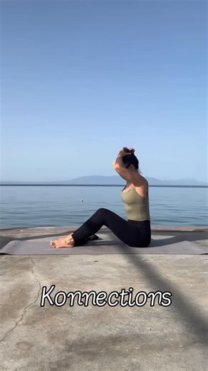 Pilates instructor - Teacher - Inventor on Instagram: "I love watching instructors creating Konnections with movement and nature. Thank you, @deniz.avci for a beautiful flow and view."