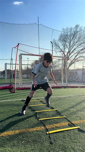 AGILITY LADDER DRILL ⚡️ #soccertiktok #dallassoccer #soccercoach #soccertraining #youthsoccer