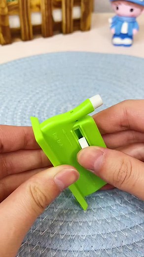 Essential Sewing Tools for Beginners