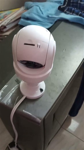 tutorial de cómo se ve una cámara de bombillo haciendo su rotación de 360°