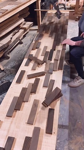 This is the fun part.. 😄 #pathdesign #followyourpath #satisfying #woodtokfam #customfurnituredesign