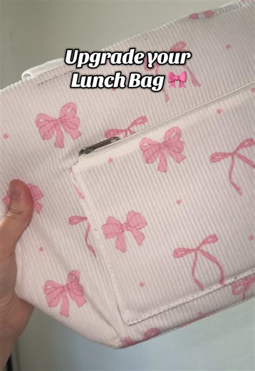 Step Up your lunch Bag game with this adorable one! 🎀 #lunchbag #cutelunchbag