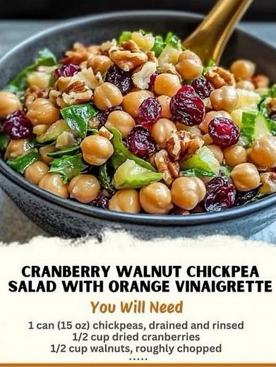 Cranberry Walnut Chickpea Salad with Orange Vinaigrette 🥗🍊