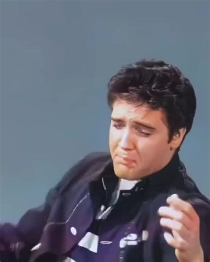 ❤🥰 "Jailhouse Rock" é uma canção de 1957 gravada por Elvis para o filme de mesmo nome. | 100% "LOVE love ELVIS Presley"