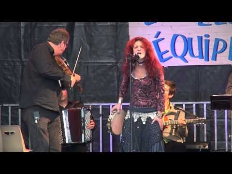 Chant « Les yeux noirs » (traditionnel Russe)